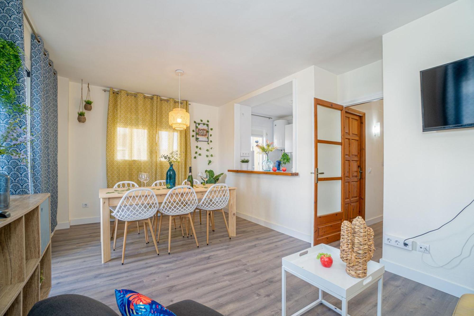 Est1-Spaciouss Appartment In The Beach, Bbq, Downtonwn, Parking, Fast Wifi Fibre โรเซส ภายนอก รูปภาพ