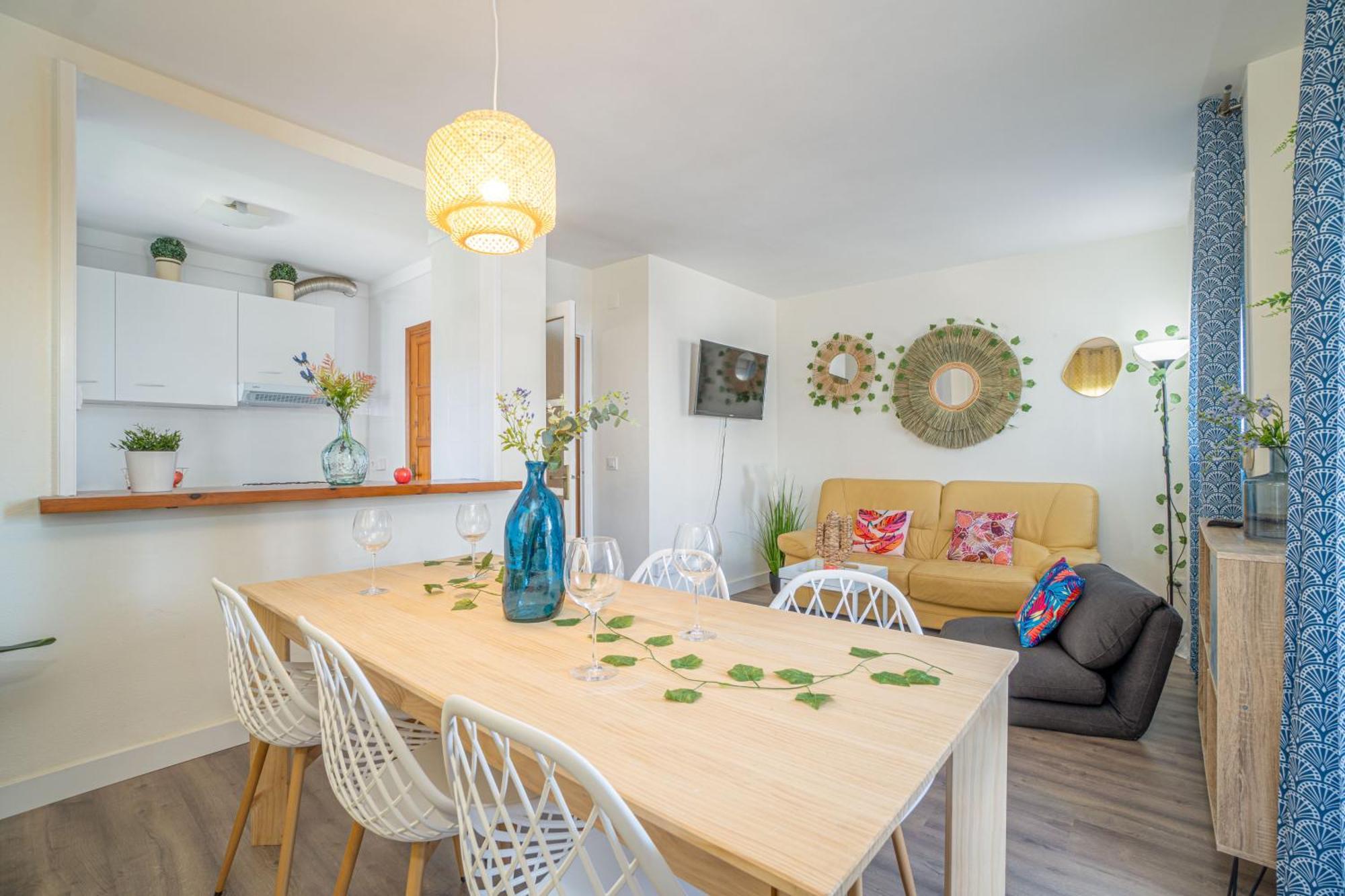 Est1-Spaciouss Appartment In The Beach, Bbq, Downtonwn, Parking, Fast Wifi Fibre โรเซส ภายนอก รูปภาพ